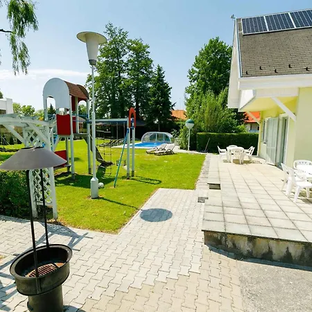 In Balatonmariafürdo 38170